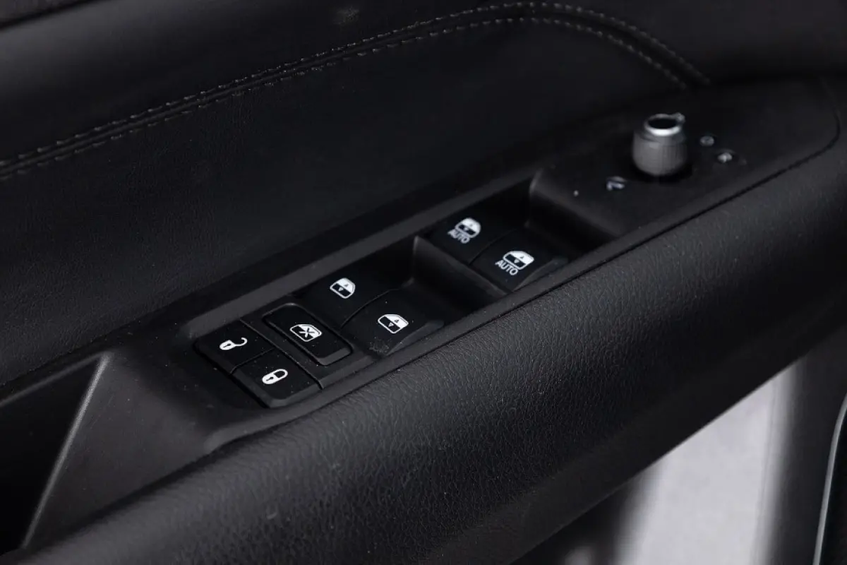 4xe 190 Plug-in Hybrid Night Eagle | CARPLAY | LED | VELGEN !
