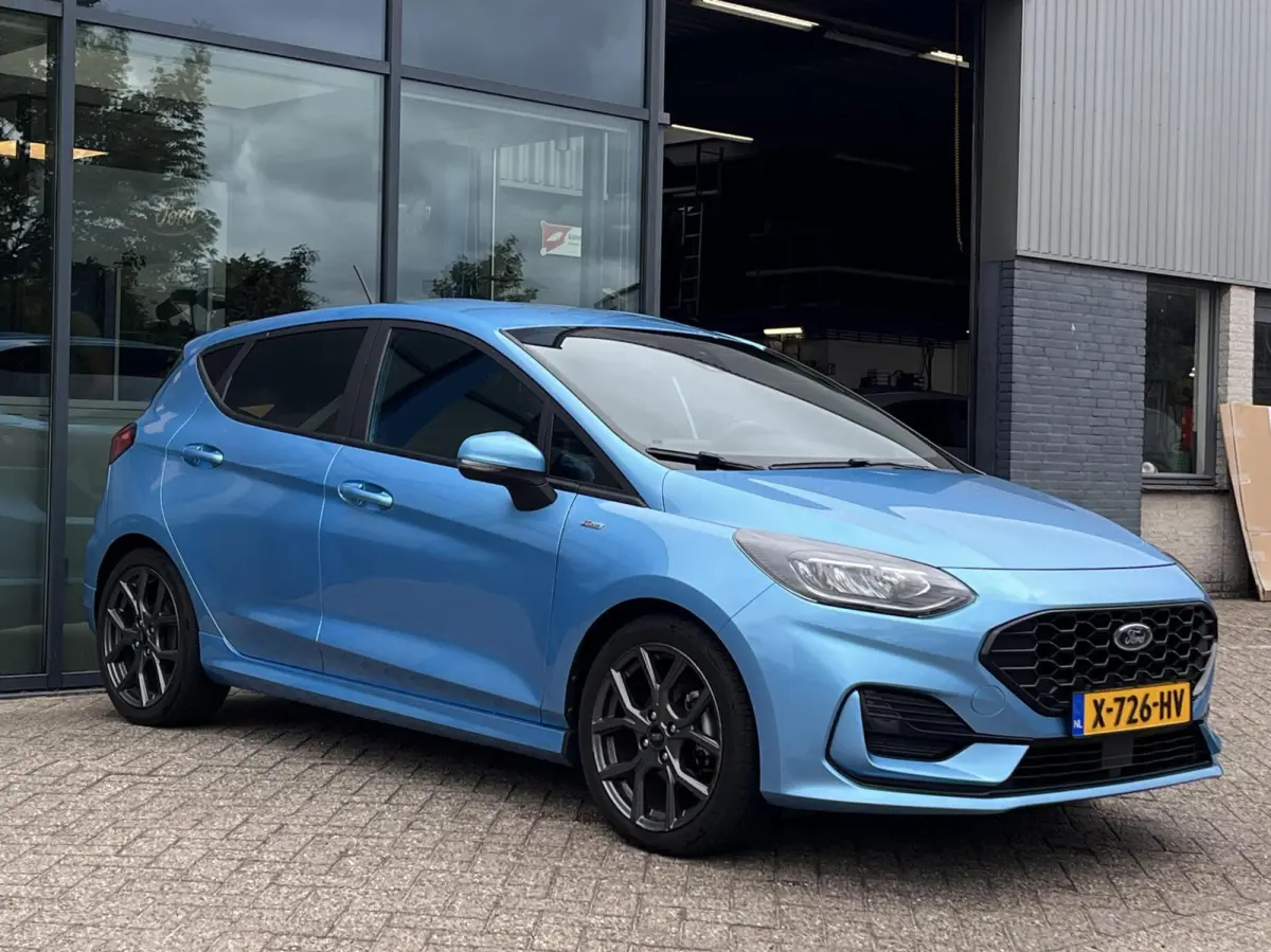 1.0 EcoBoost Hybrid ST-Line 125PK Cruise Carplay-Navi Climate Parkeersensoren Achter 17'' Velgen Privacy Glass *Sportief*