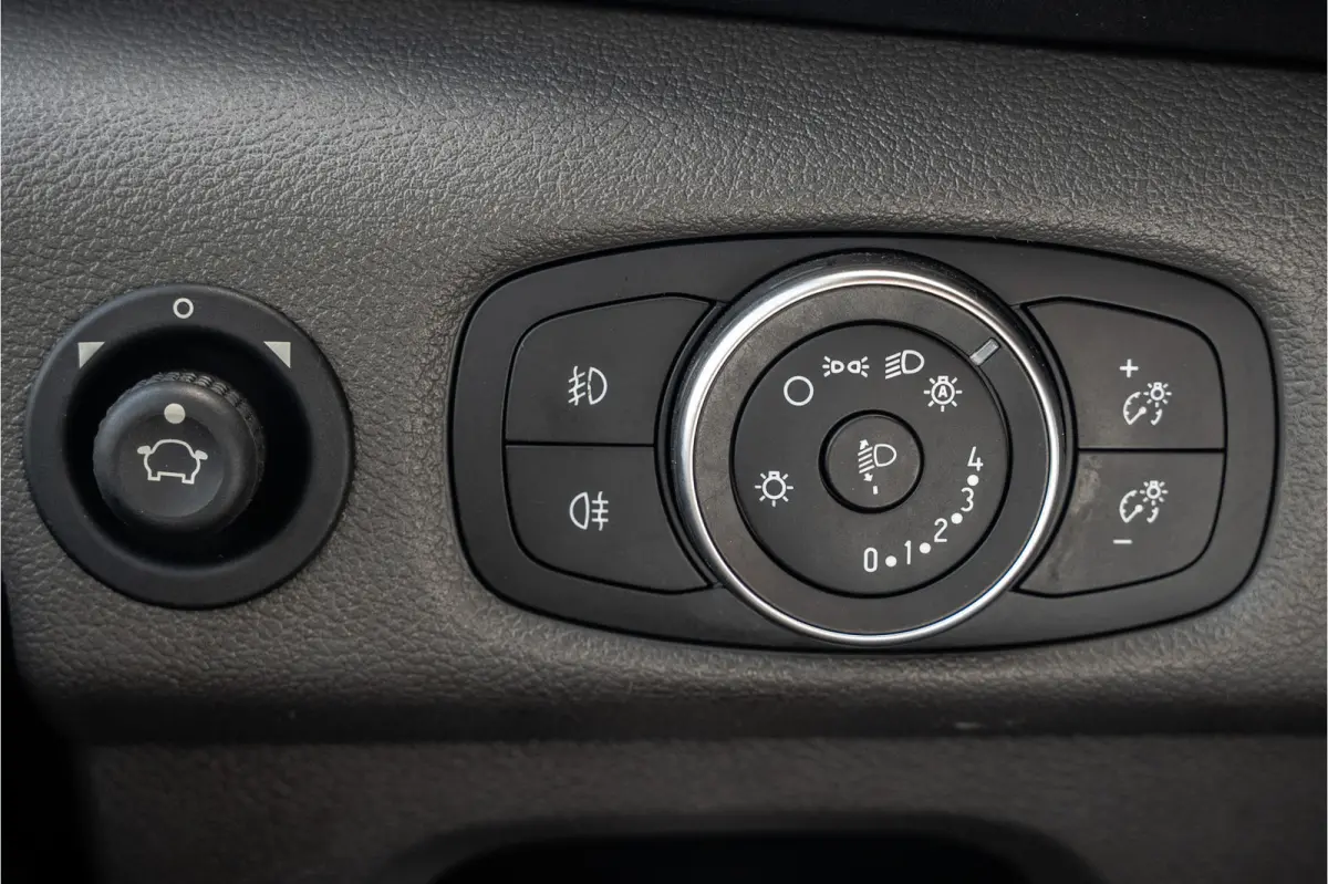 2.0 EcoBlue BE-Trekker | N1 | 6-Zits | 170 PK | Cruise | Airco
