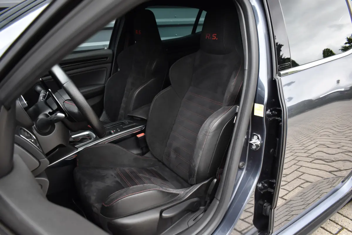 1.8 TCe 280 RS | 4Control | Head-Up | CarPlay | 19'' Wielen | Stoelverwarming |