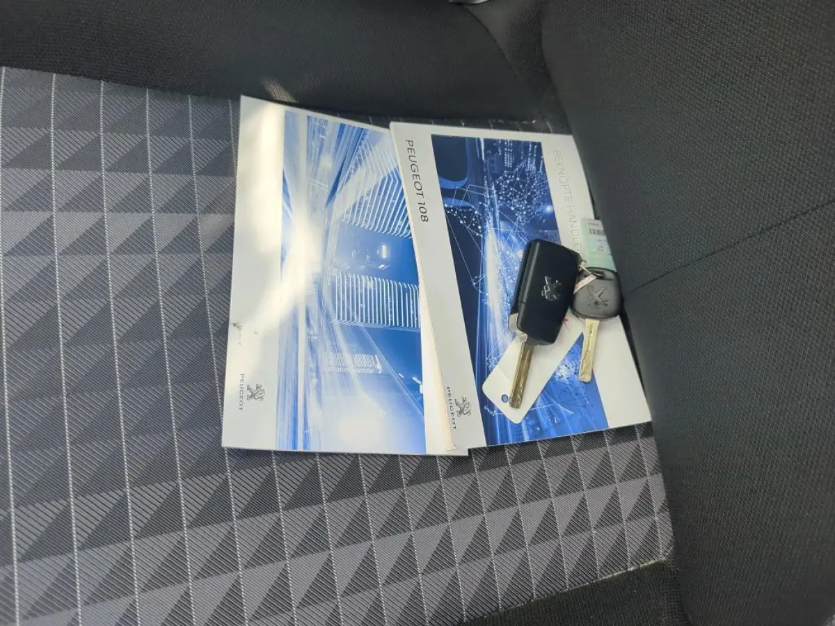 1.0 e-VTi Active | NL-Auto | Airco | Bluetooth