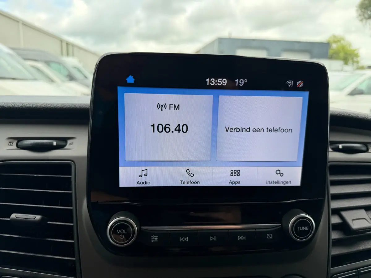 300 2.0 TDCI L2H1 Trend / Camera / app connect / 3 zits / cruise