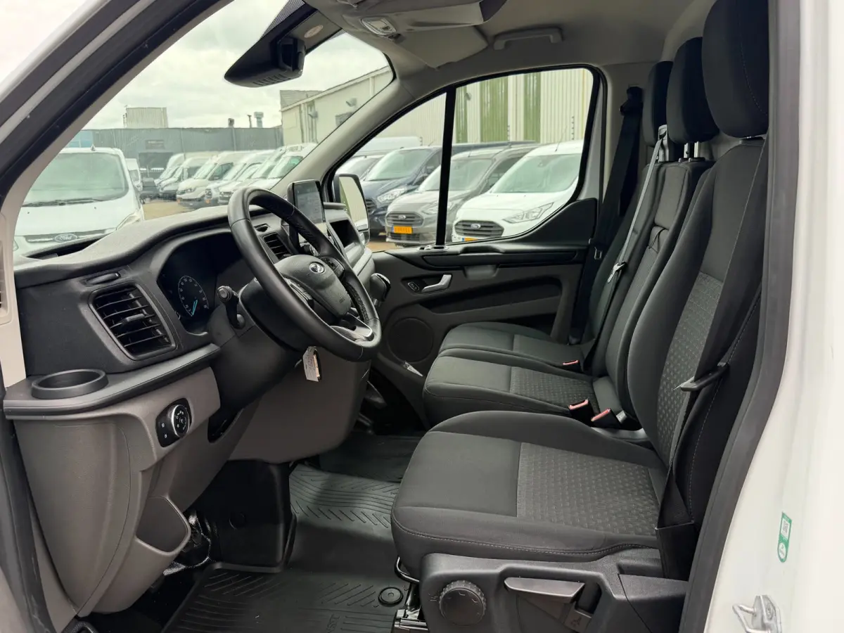 300 2.0 TDCI L2H1 Trend / Camera / app connect / 3 zits / cruise
