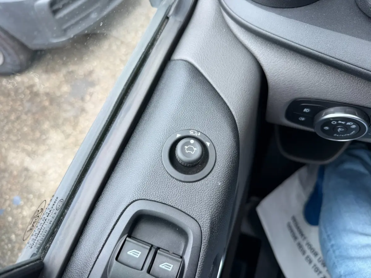 300 2.0 TDCI L2H1 Trend / Camera / app connect / 3 zits / cruise