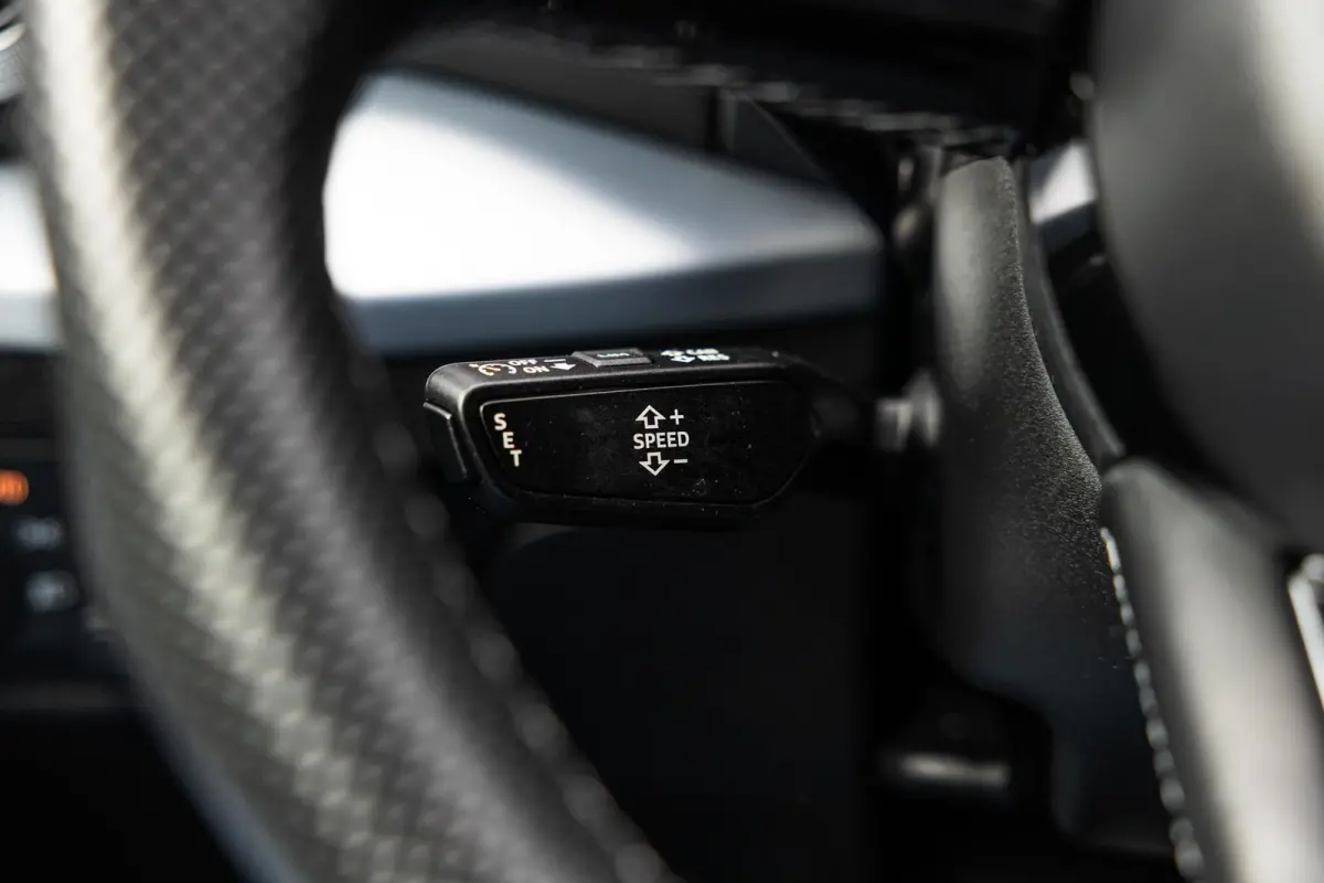 35 TFSI 150pk S-tronic S Edition | Camera | Smartphone Interface | Matrix LED | PDC | Optiek Zwart