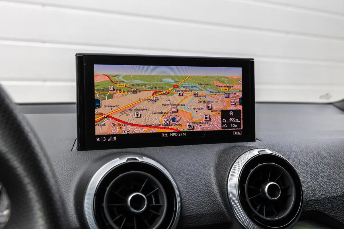 35 TFSI 150pk S-tronic S Edition | Camera | Smartphone Interface | Matrix LED | PDC | Optiek Zwart