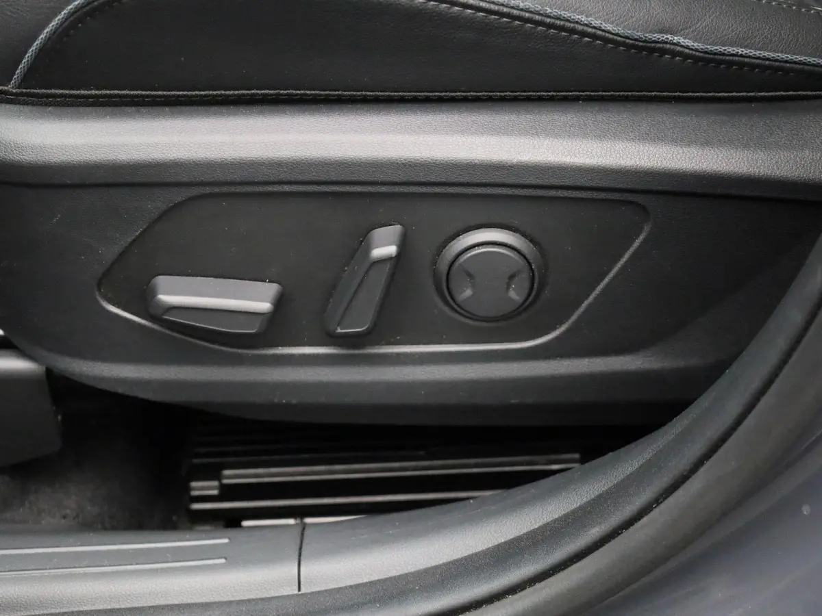 1.6 T-GDI PHEV Premium | LEER | CAMERA | STOEL-STUURWIELVERWARMING | STOELVERKOELING | NAVIGATIE | KRELL AUDIO