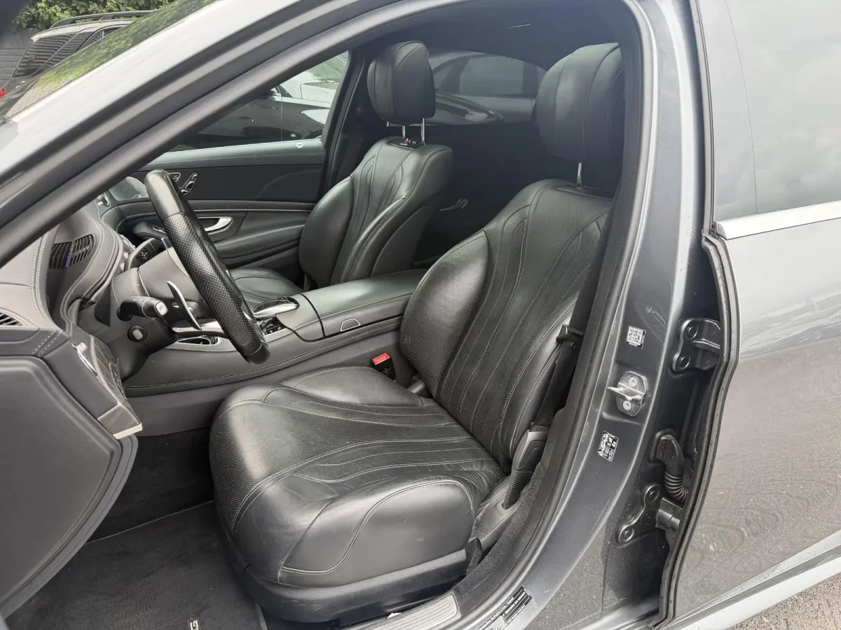 400d 4Matic Lang AMG | Panoramadak | 360* Camera | Massage | Head-Up | Stoelventilatie/Verwarming | Sfeerverlichting |