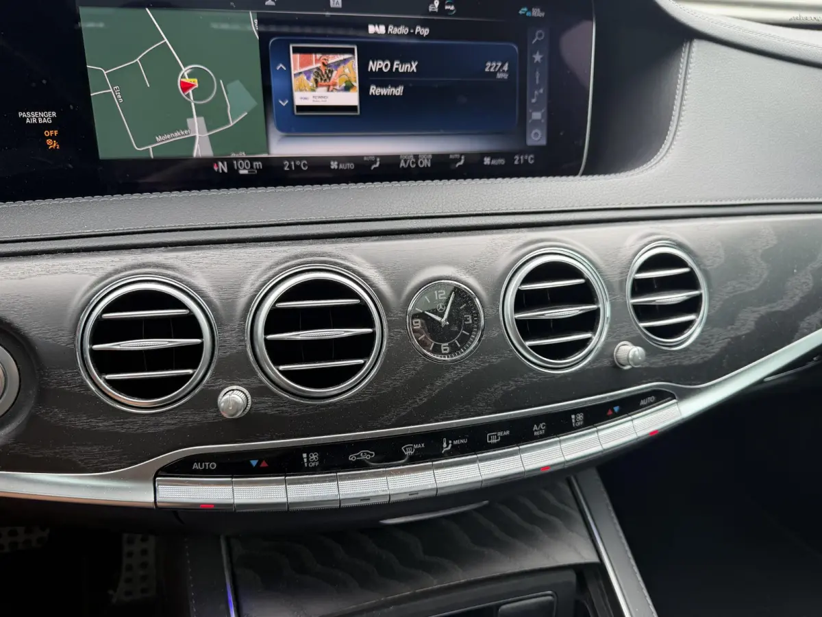 400d 4Matic Lang AMG | Panoramadak | 360* Camera | Massage | Head-Up | Stoelventilatie/Verwarming | Sfeerverlichting |