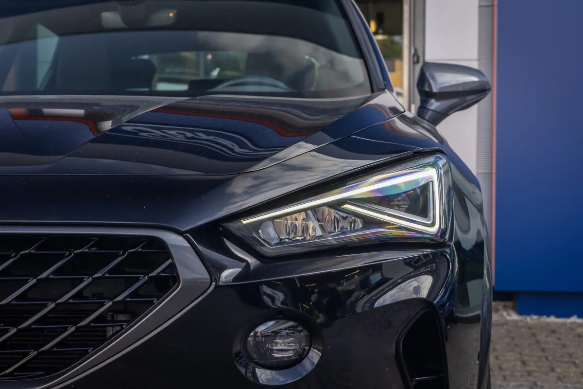 1.4 e-Hybrid Business | Cruise control adaptief | Apple Carplay/Android Auto | Full-LED | Digitaal dashboard | Keyless start | Airco (automatisch) | Apple Carplay/Android Auto|telefoonintegr