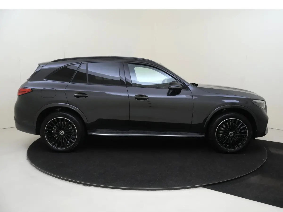 4MATIC Business Solution AMG / Premium Plus/ Night/ 20 inch/ El. Trekhaak