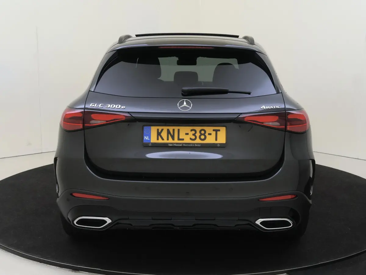 4MATIC Business Solution AMG / Premium Plus/ Night/ 20 inch/ El. Trekhaak