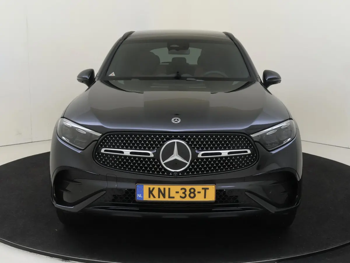 4MATIC Business Solution AMG / Premium Plus/ Night/ 20 inch/ El. Trekhaak