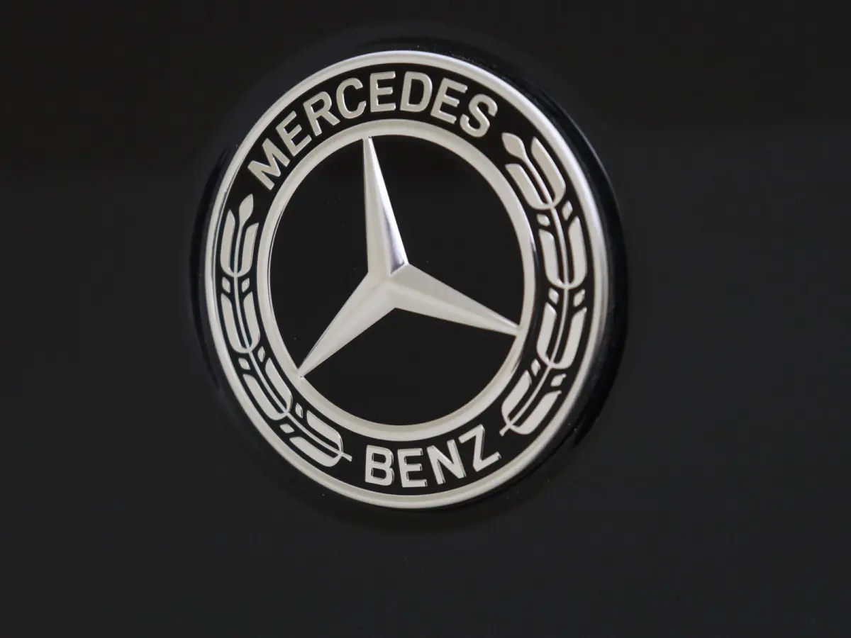 4MATIC Business Solution AMG / Premium Plus/ Night/ 20 inch/ El. Trekhaak