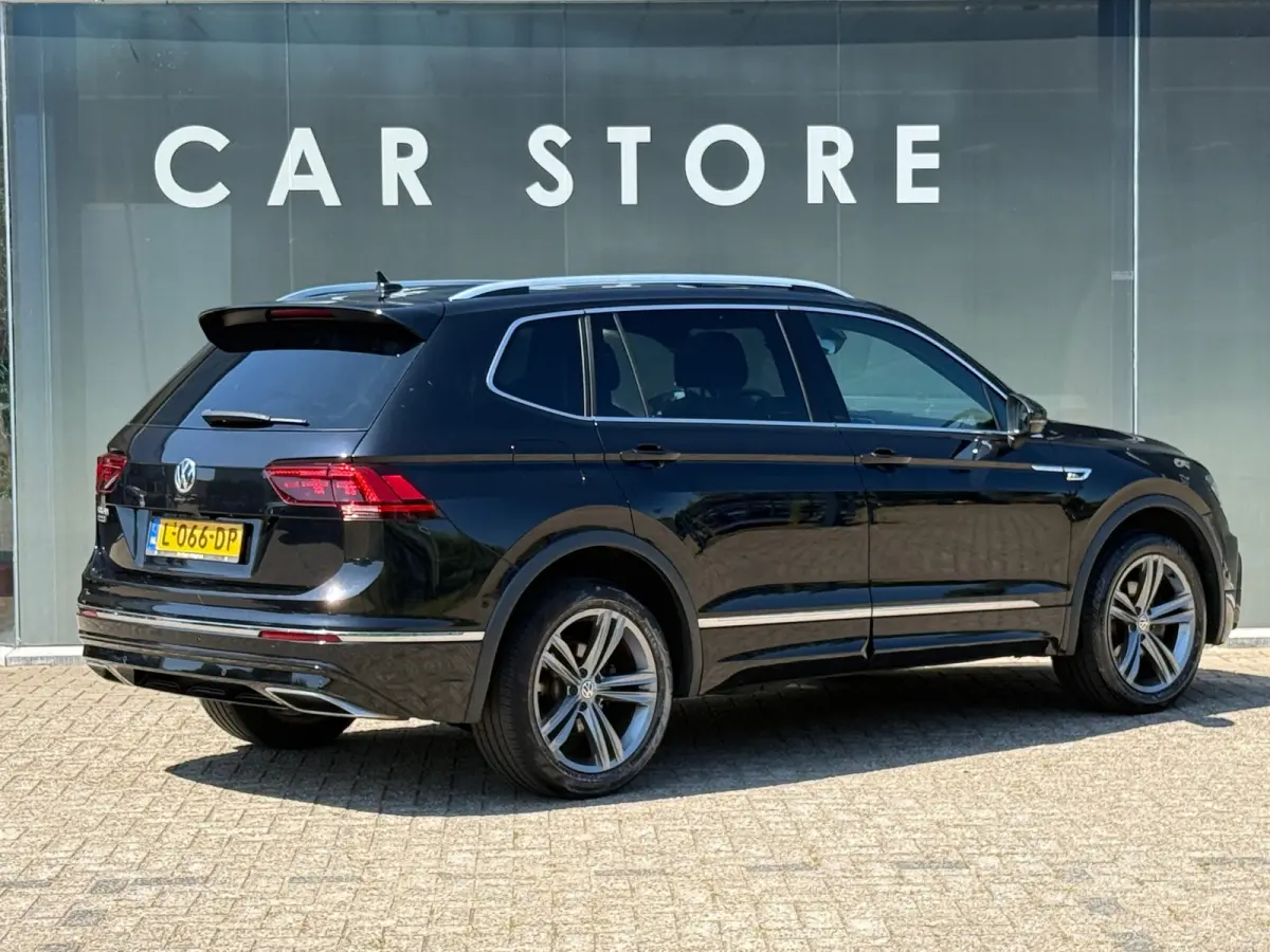 1.5 TSI Highline R-Line 7pers Pano|Leder|Stuurver|Dealer onderhouden