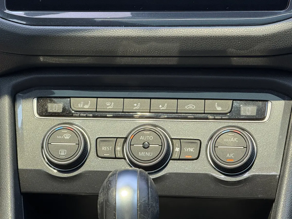 1.5 TSI Highline R-Line 7pers Pano|Leder|Stuurver|Dealer onderhouden