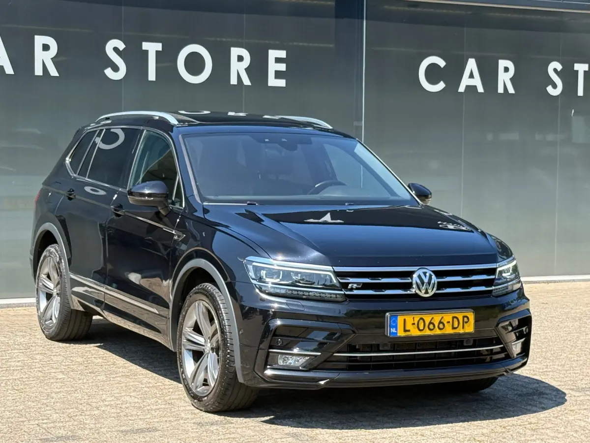 1.5 TSI Highline R-Line 7pers Pano|Leder|Stuurver|Dealer onderhouden