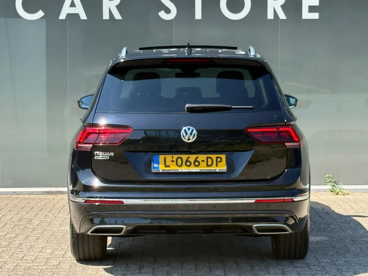 1.5 TSI Highline R-Line 7pers Pano|Leder|Stuurver|Dealer onderhouden