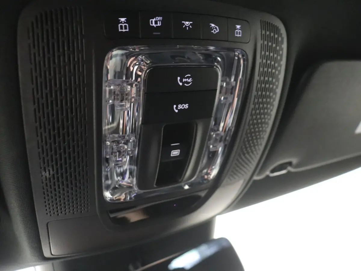 250 e Business Solution AMG / Panoramadak/ Memory/ Night/ 19 inch/ Multibeam