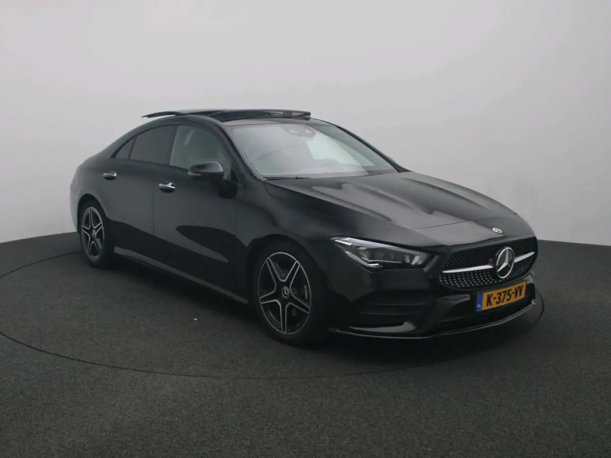 180 Business Solution AMG / Panoramadak/ Night/ Memory/ Sfeerverlichting/ Keyless/ Multibeam