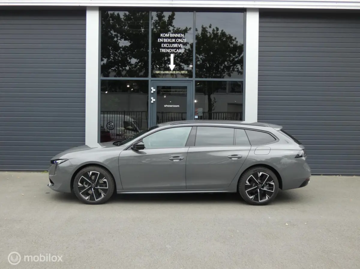 1.6 HYbrid 180 e-EAT8 Allure Avantage
