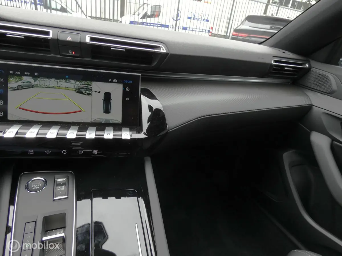 1.6 HYbrid 180 e-EAT8 Allure Avantage