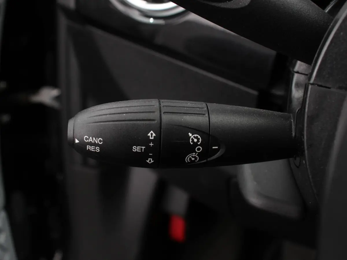 1.0 Hybrid Bellavita Navigatie Climate Control Apple Carplay/Android Auto Dab Digitale Cockpit Parkeer sensoren