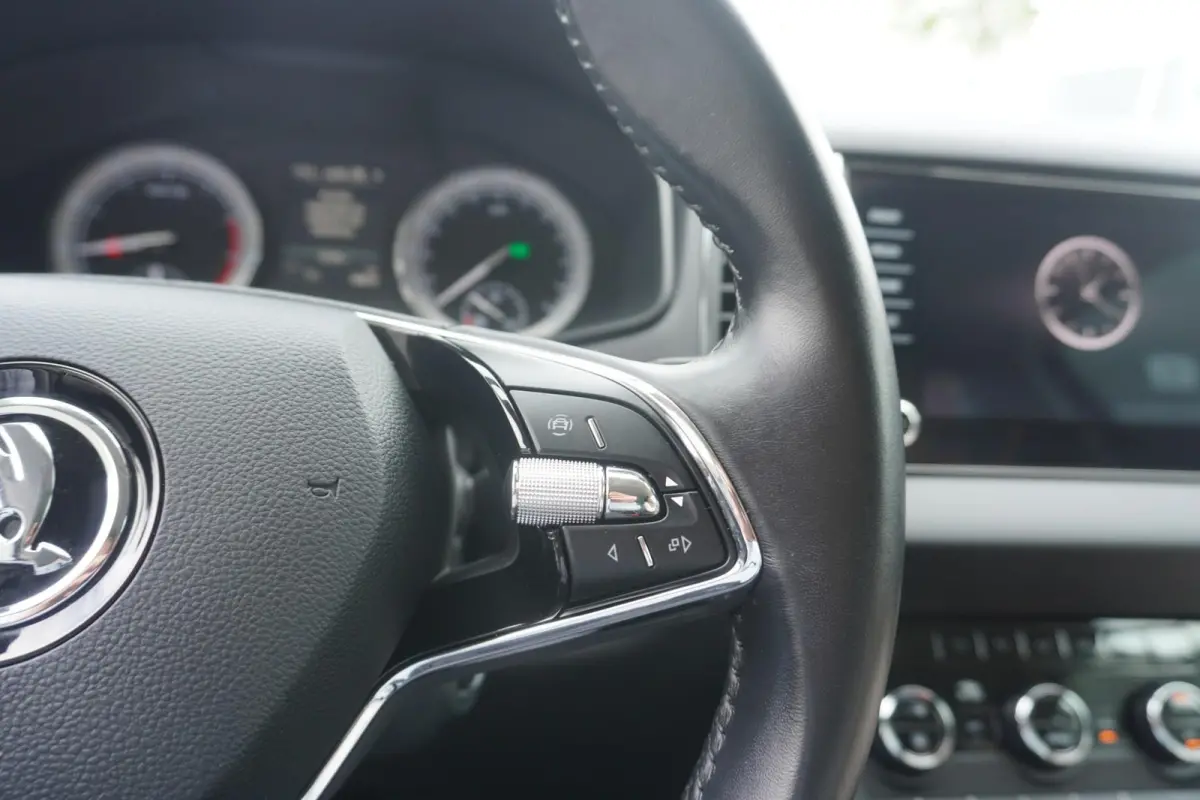 1.5 TSI 150pk DSG ACT Business Edition | Trekhaak | Navigatie | SmartLink | PDC Voor & Achter