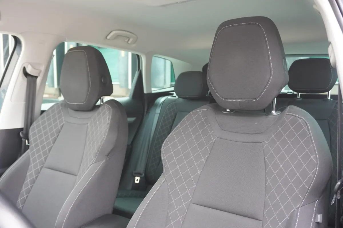 1.5 TSI 150pk DSG ACT Business Edition | Trekhaak | Navigatie | SmartLink | PDC Voor & Achter