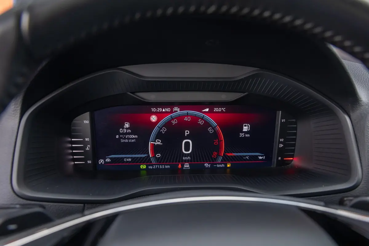 1.5 TSI ACT Business Edition Plus | Leder | Camera | Cruise control adaptief | Stoel+stuur verwarming | Keyless entry/start | Apple Carplay/Android Auto | Digitaal dashboard | | Achteruitrij