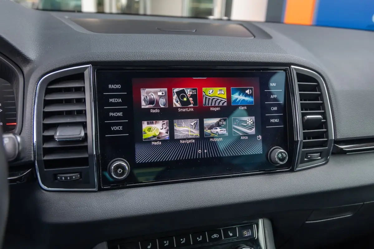 1.5 TSI ACT Business Edition Plus | Leder | Camera | Cruise control adaptief | Stoel+stuur verwarming | Keyless entry/start | Apple Carplay/Android Auto | Digitaal dashboard | | Achteruitrij
