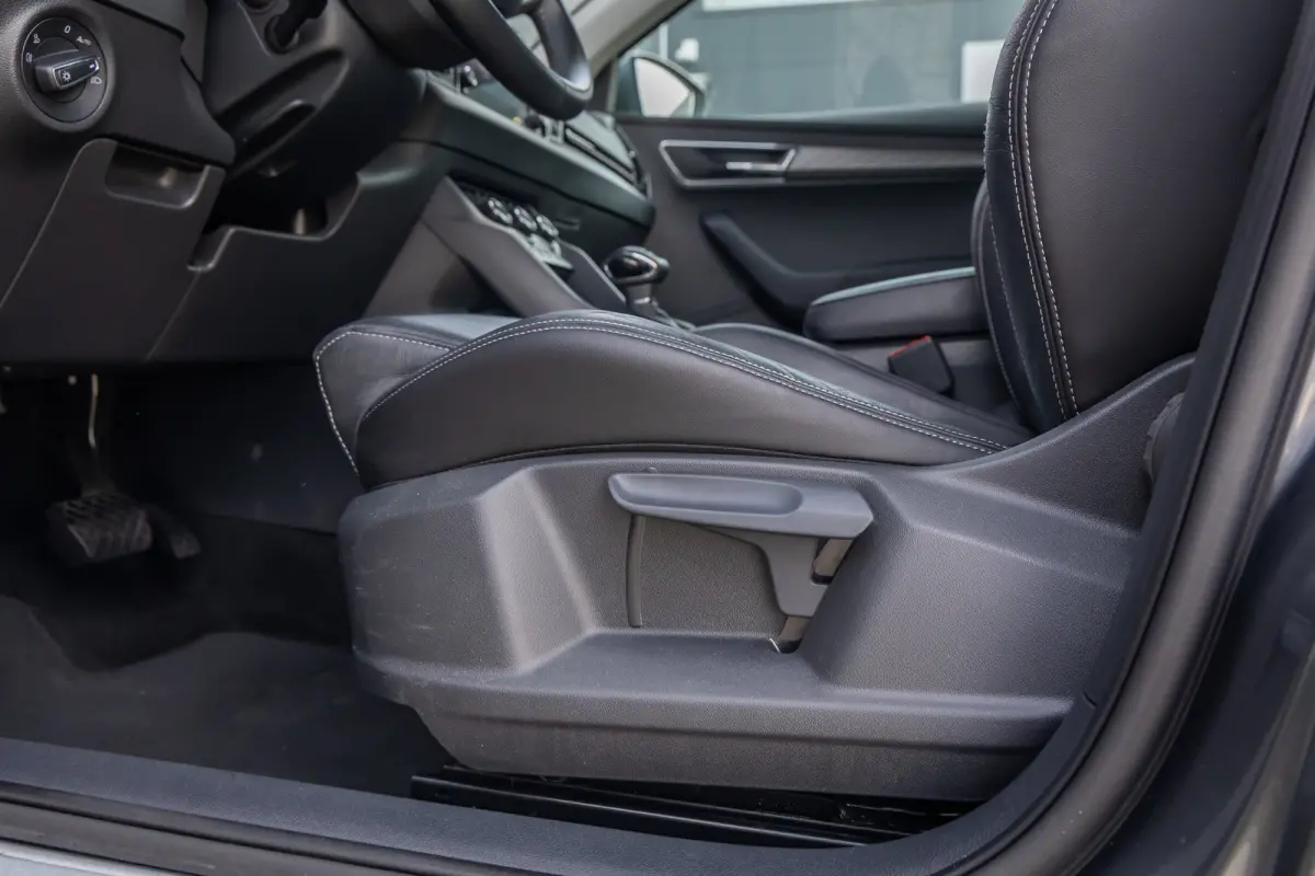 1.5 TSI ACT Business Edition Plus | Leder | Camera | Cruise control adaptief | Stoel+stuur verwarming | Keyless entry/start | Apple Carplay/Android Auto | Digitaal dashboard | | Achteruitrij