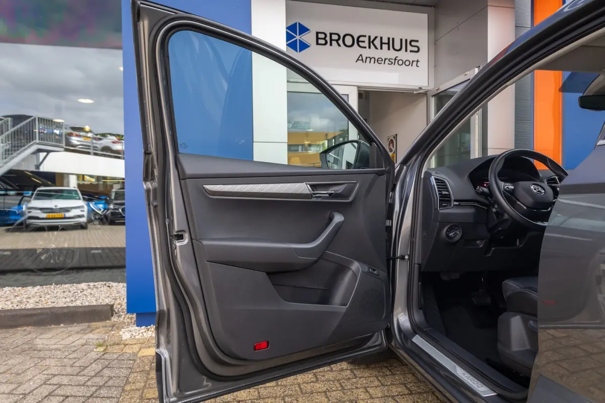 1.5 TSI ACT Business Edition Plus | Leder | Camera | Cruise control adaptief | Stoel+stuur verwarming | Keyless entry/start | Apple Carplay/Android Auto | Digitaal dashboard | | Achteruitrij