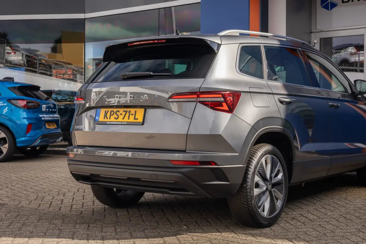 1.5 TSI ACT Business Edition Plus | Leder | Camera | Cruise control adaptief | Stoel+stuur verwarming | Keyless entry/start | Apple Carplay/Android Auto | Digitaal dashboard | | Achteruitrij