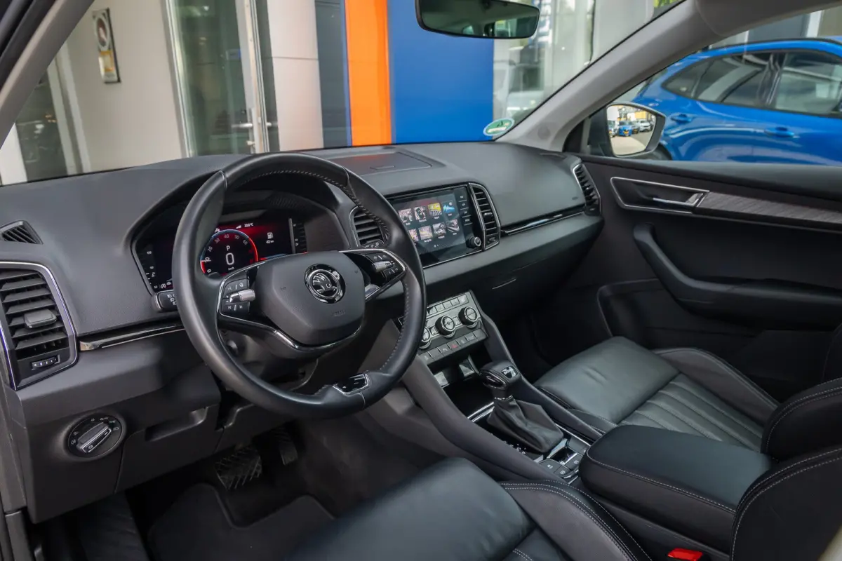 1.5 TSI ACT Business Edition Plus | Leder | Camera | Cruise control adaptief | Stoel+stuur verwarming | Keyless entry/start | Apple Carplay/Android Auto | Digitaal dashboard | | Achteruitrij