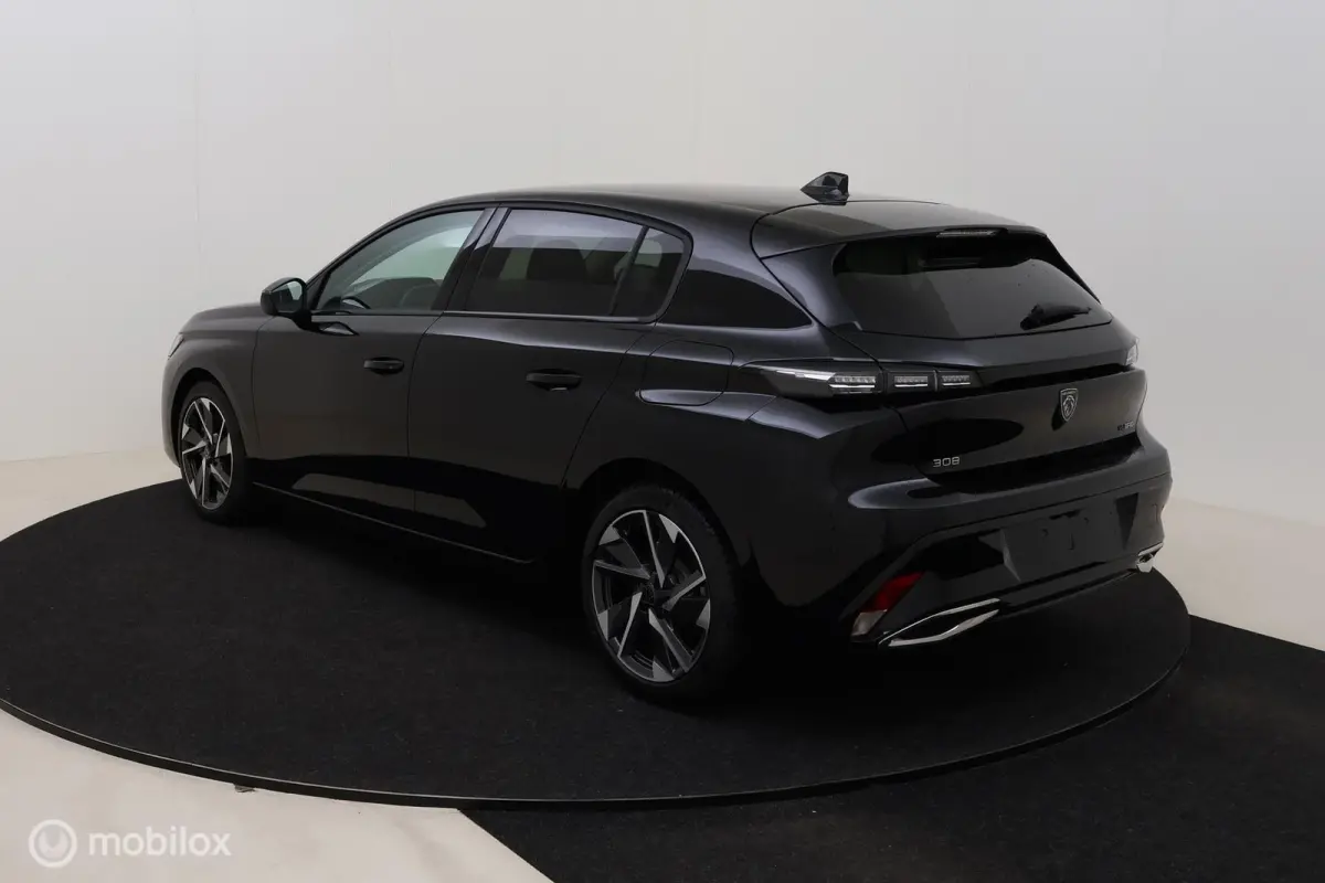 1.6 Plug-in Hybrid 195 Allure