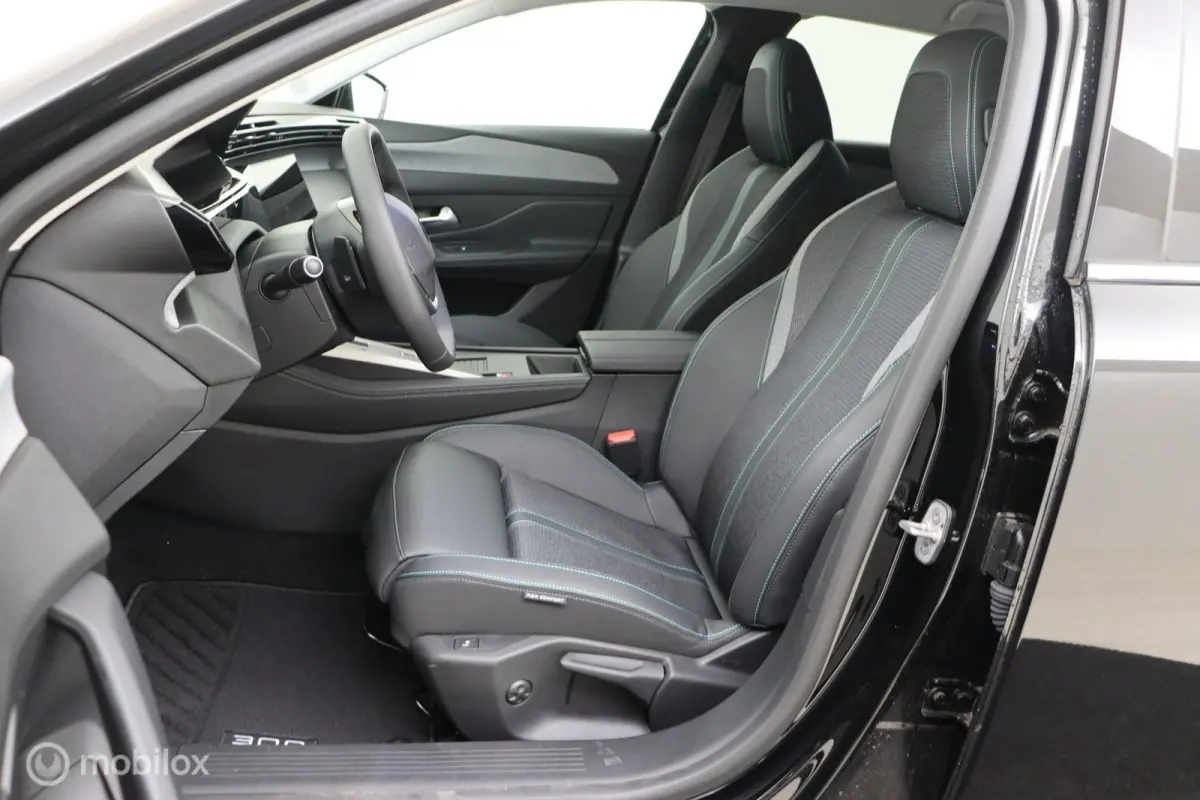 1.6 Plug-in Hybrid 195 Allure
