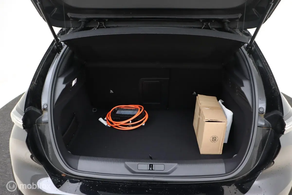 1.6 Plug-in Hybrid 195 Allure