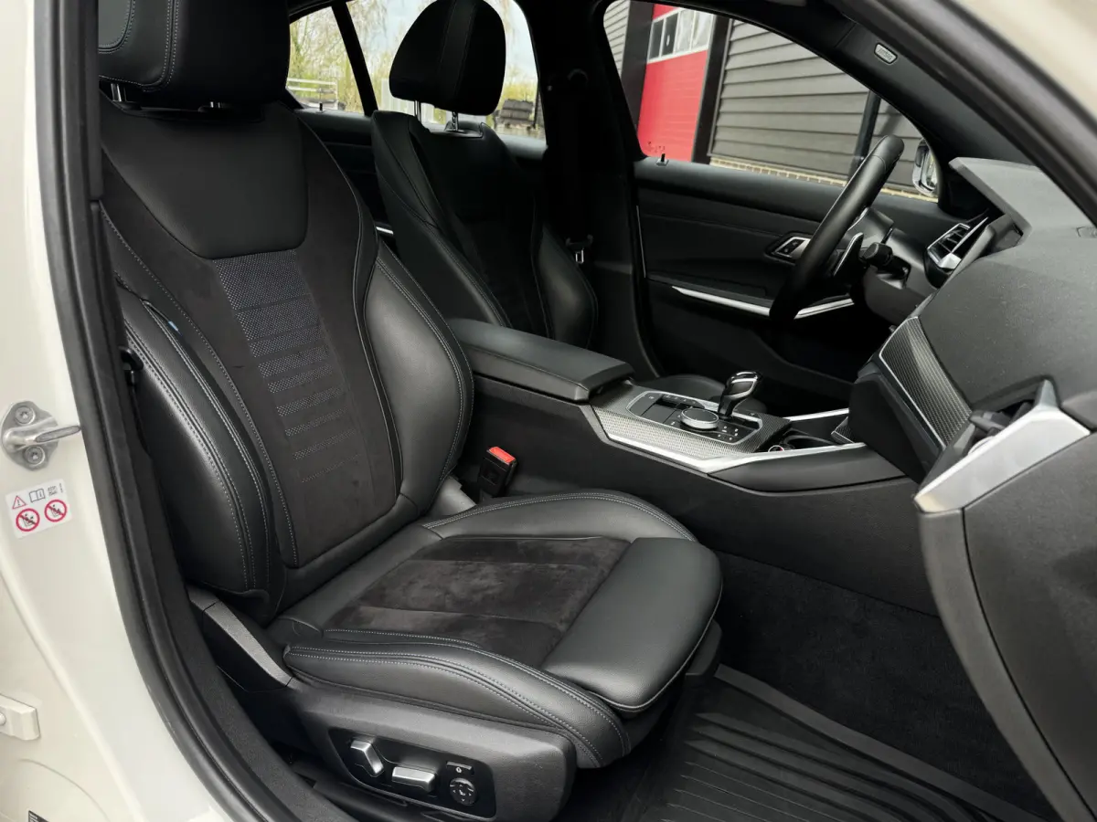 330e M Sport 292 pk LASER, PANO, Memory, ACC, HUD