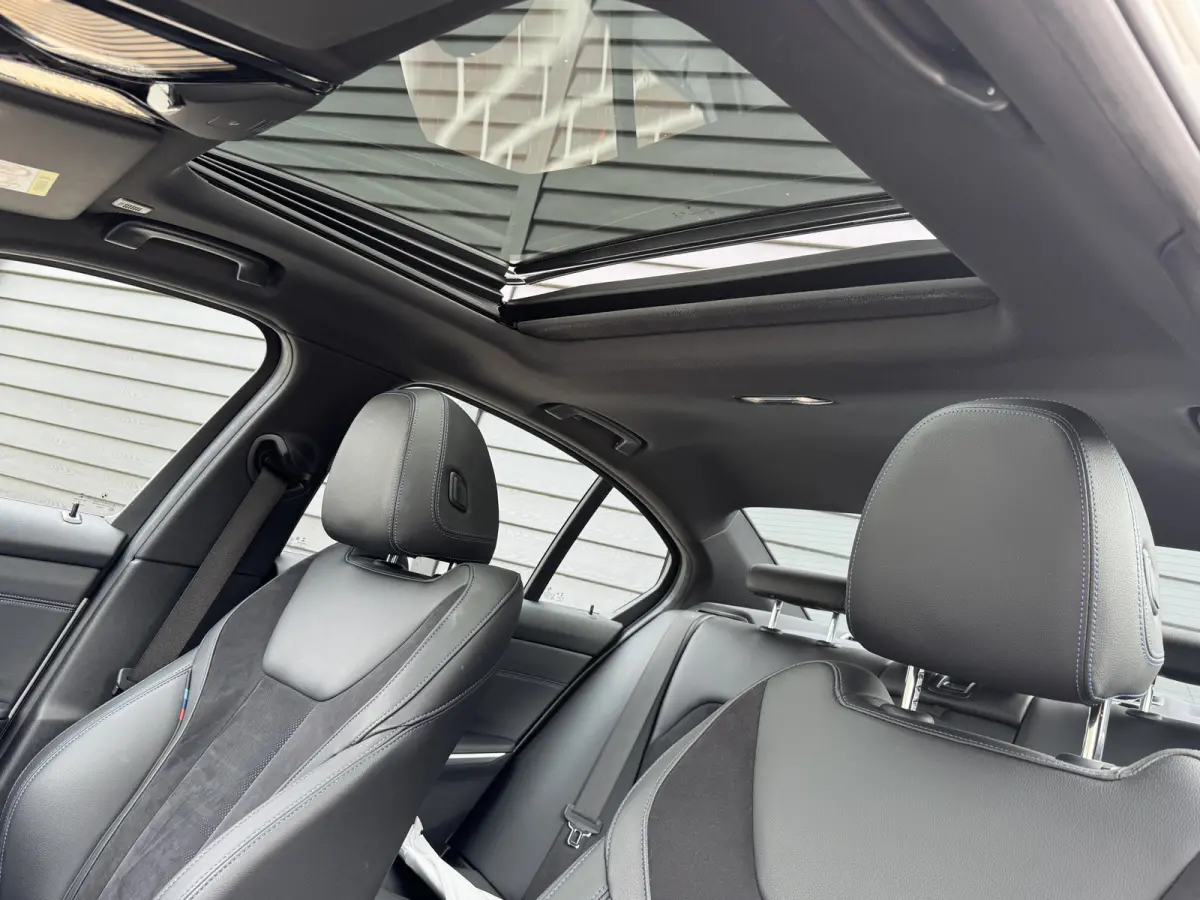 330e M Sport 292 pk LASER, PANO, Memory, ACC, HUD