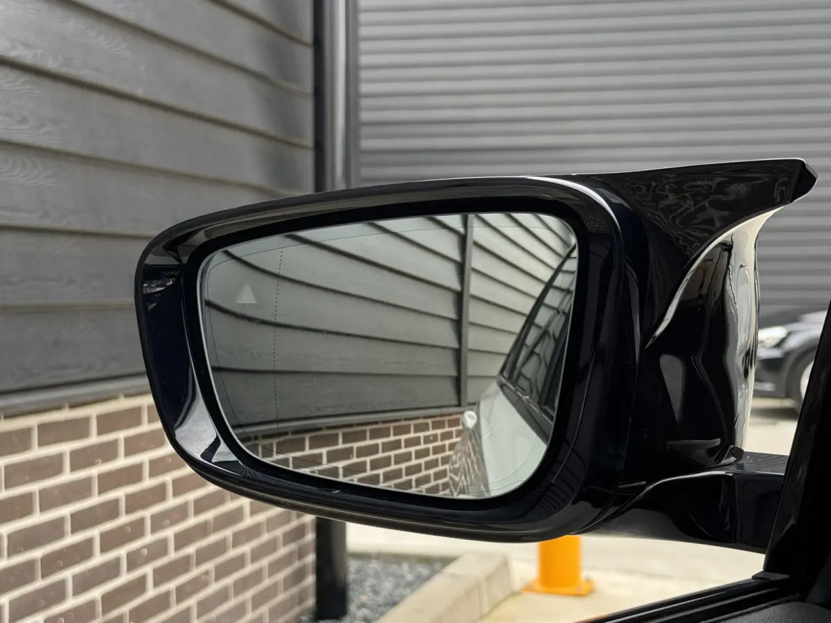 330e M Sport 292 pk LASER, PANO, Memory, ACC, HUD
