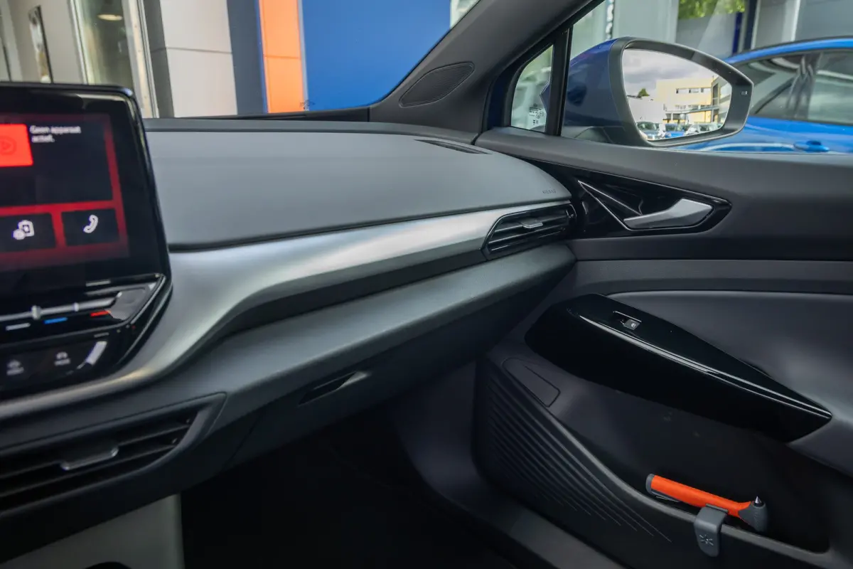Pro 77 kWh | Cruise control adaptief | Camera | Apple Carplay/Android Auto | 19'' | Keyless | Led | Navigatie | Achteruitrijcamera | Apple Carplay/Android Auto|telefoonintegratie premium | C
