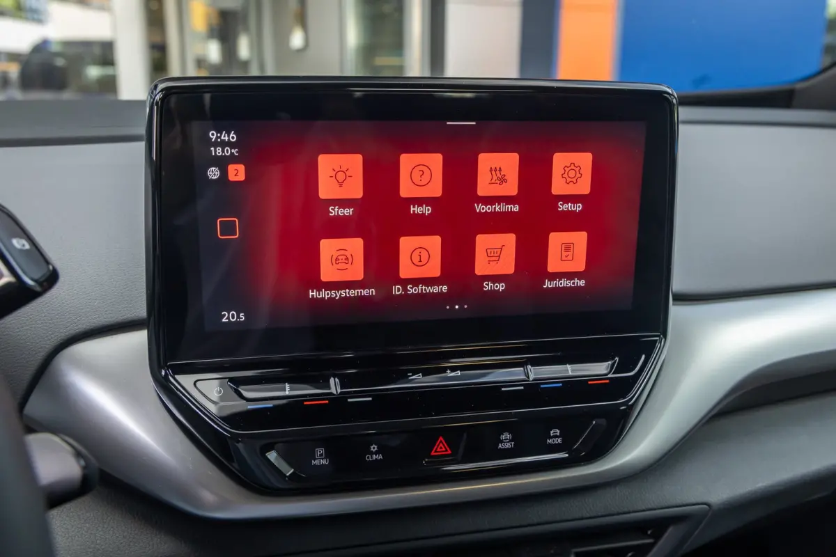 Pro 77 kWh | Cruise control adaptief | Camera | Apple Carplay/Android Auto | 19'' | Keyless | Led | Navigatie | Achteruitrijcamera | Apple Carplay/Android Auto|telefoonintegratie premium | C