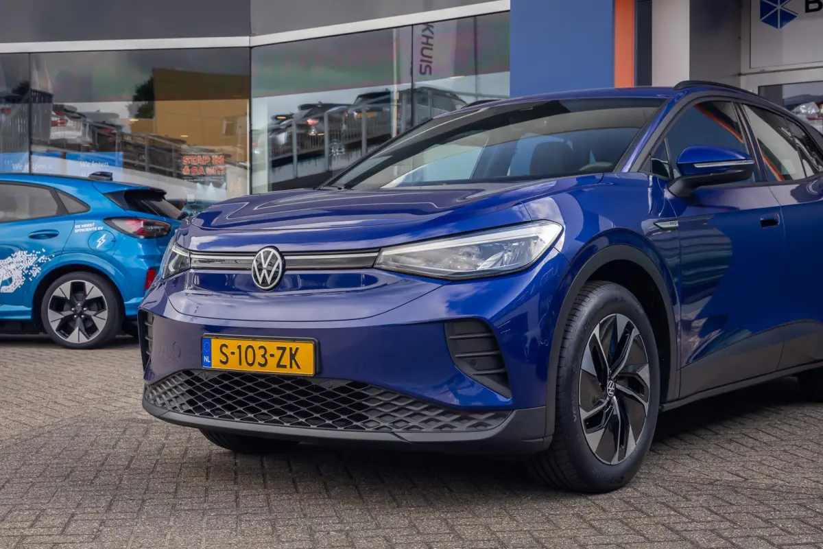 Pro 77 kWh | Cruise control adaptief | Camera | Apple Carplay/Android Auto | 19'' | Keyless | Led | Navigatie | Achteruitrijcamera | Apple Carplay/Android Auto|telefoonintegratie premium | C