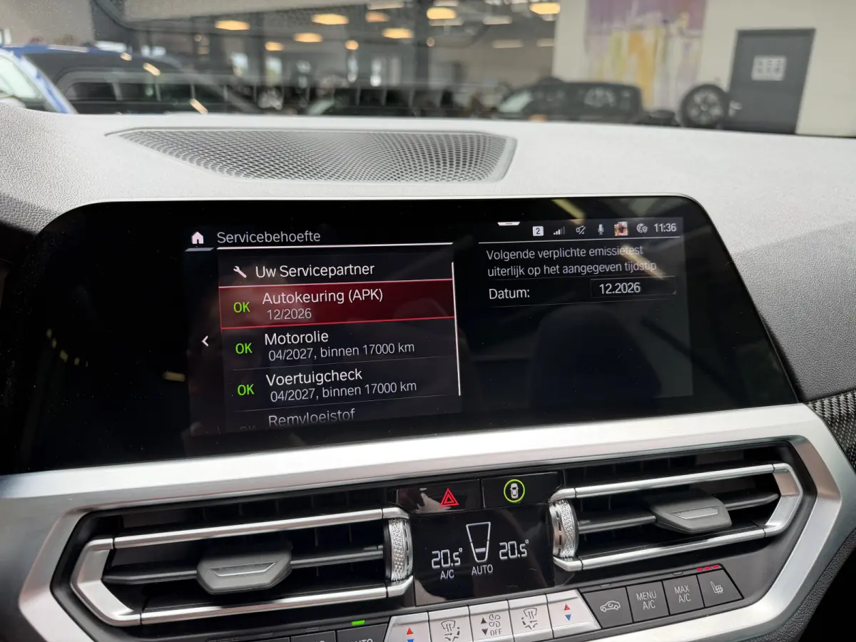 M4 xDrive Competition 510 PK Individual Messing Metallic M Carbon Interieur / Exterieur Head-Up Display Keyless Entry Harman - Kardon Sound Stuurwielverwarming