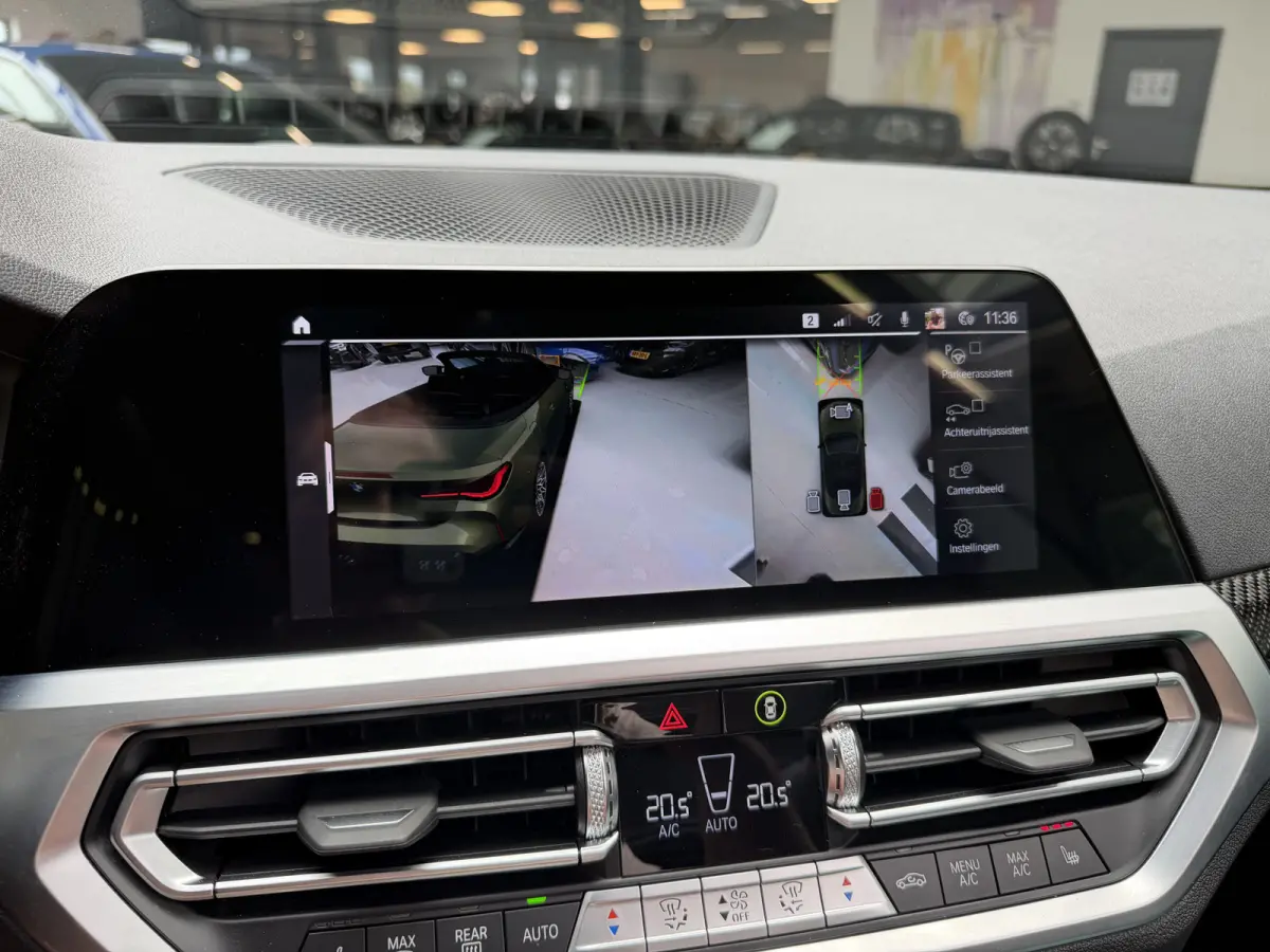 M4 xDrive Competition 510 PK Individual Messing Metallic M Carbon Interieur / Exterieur Head-Up Display Keyless Entry Harman - Kardon Sound Stuurwielverwarming
