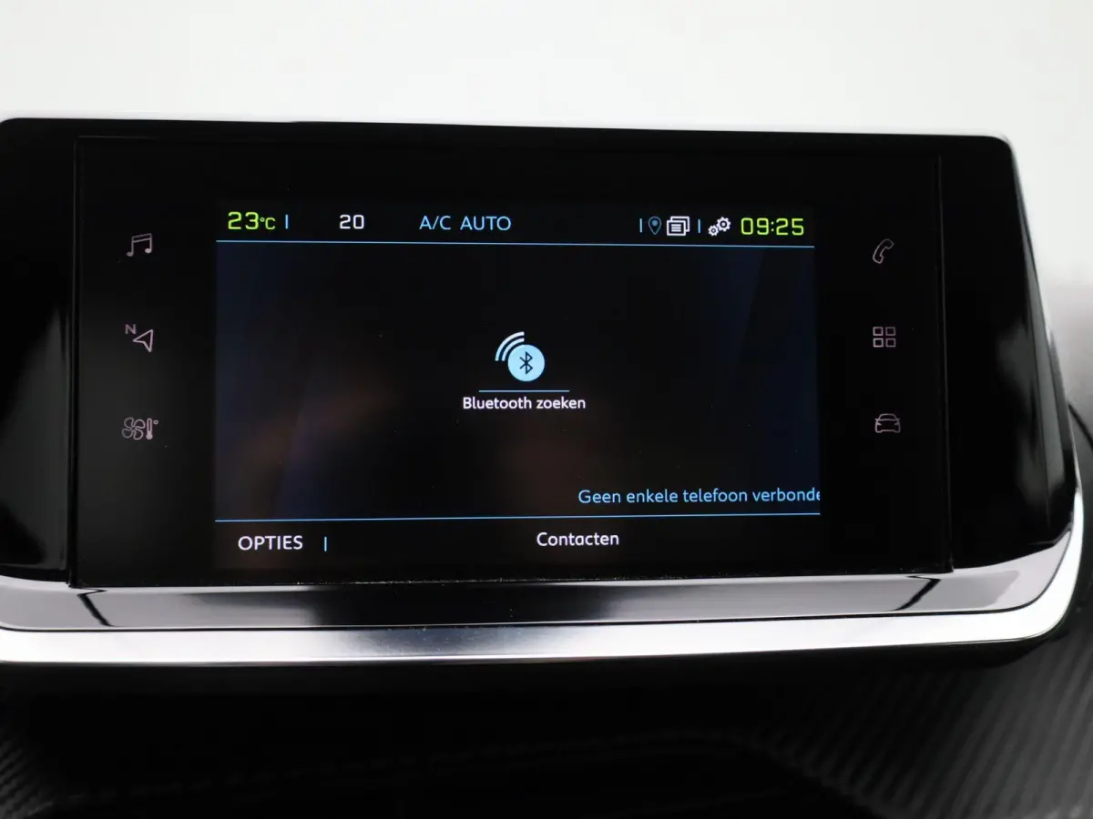 EV Active Pack 50 kWh | 93% SOH | Cruise Control | Keyless | Apple Carplay/Android Auto | Navigatie | DAB |
