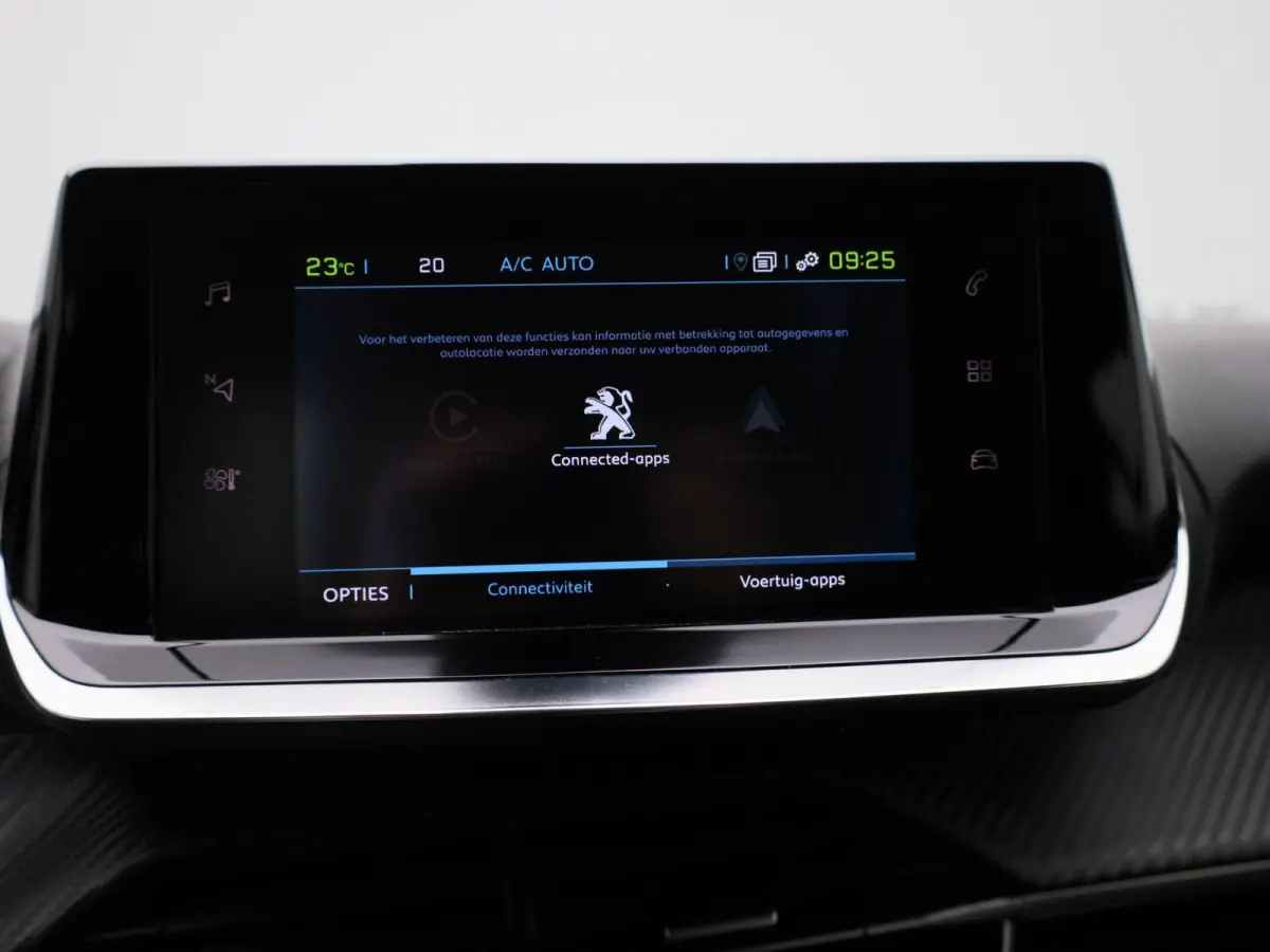 EV Active Pack 50 kWh | 93% SOH | Cruise Control | Keyless | Apple Carplay/Android Auto | Navigatie | DAB |