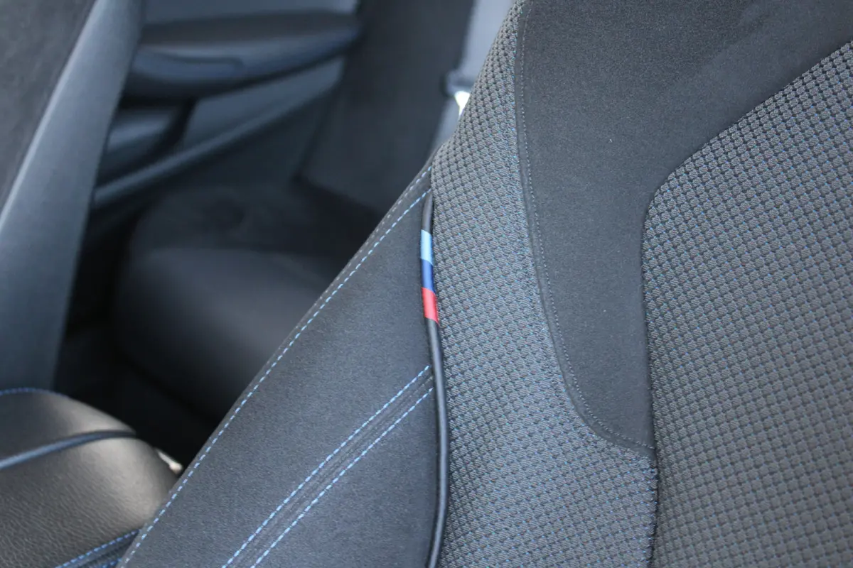 530e xDrive High Executive | M Sport | SOH 83% | Alcantara bekleding | Harman kardon audio | Apple carplay & Android auto |