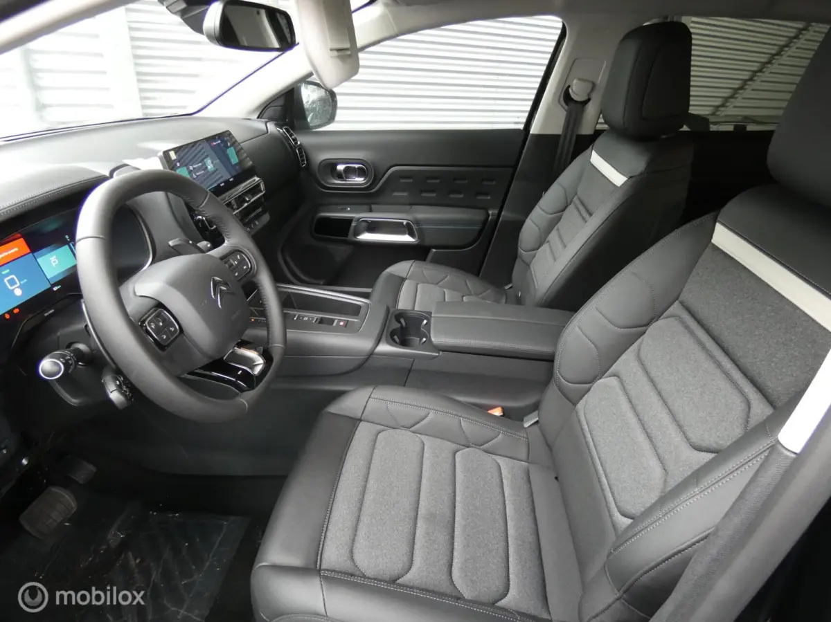 1.6 Plug-in Hybrid 225pk Max